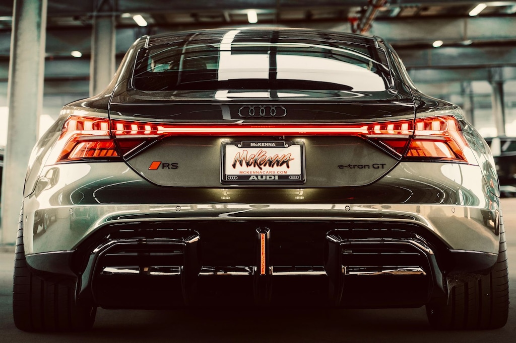 New 2026 Audi RS e-tron GT Performance Base Sedan