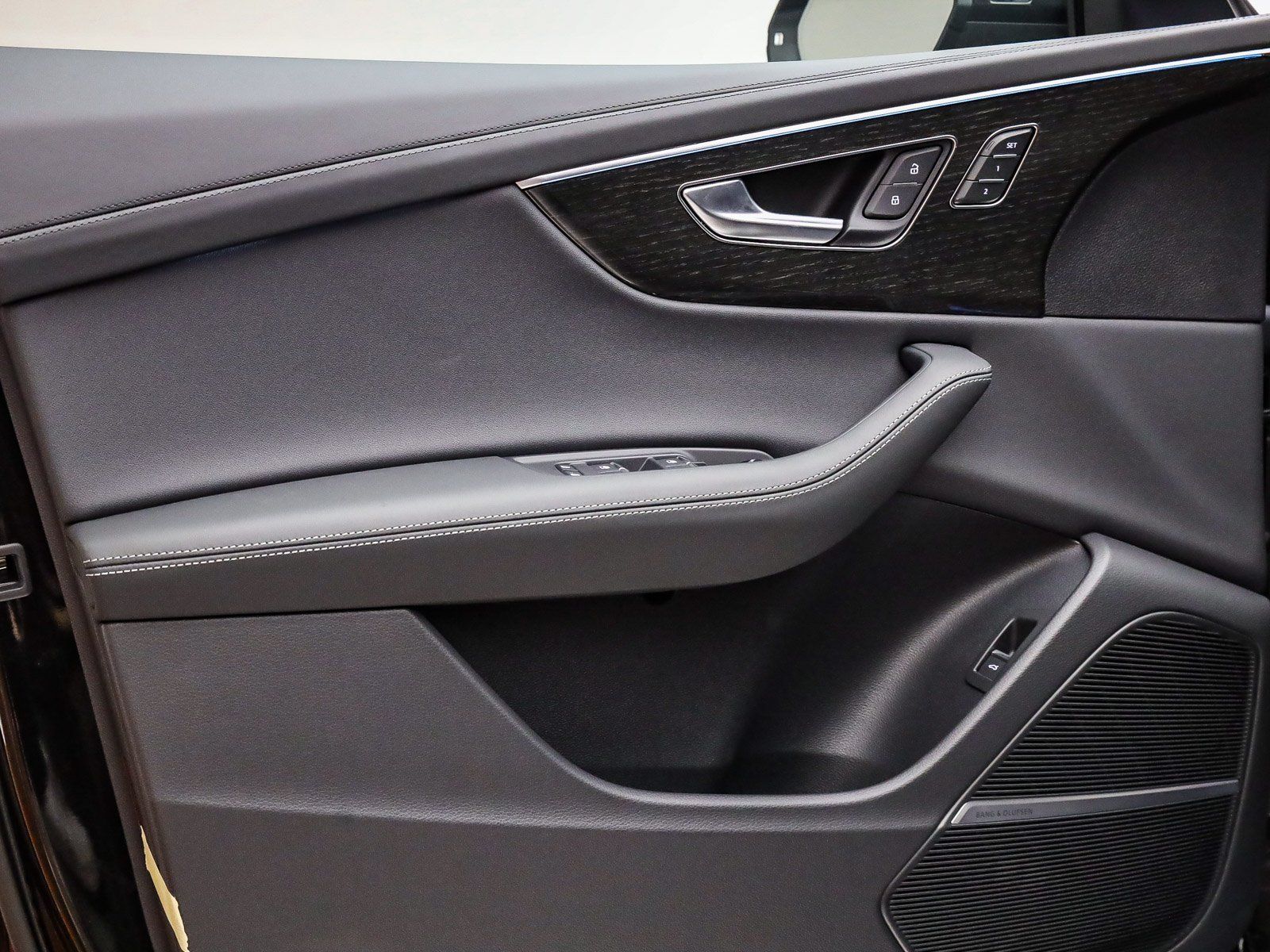 2026 Audi Q8 Prestige - Photo 21
