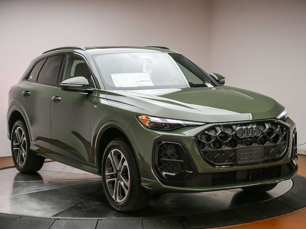 New 2026 Audi Q5 Premium SUV