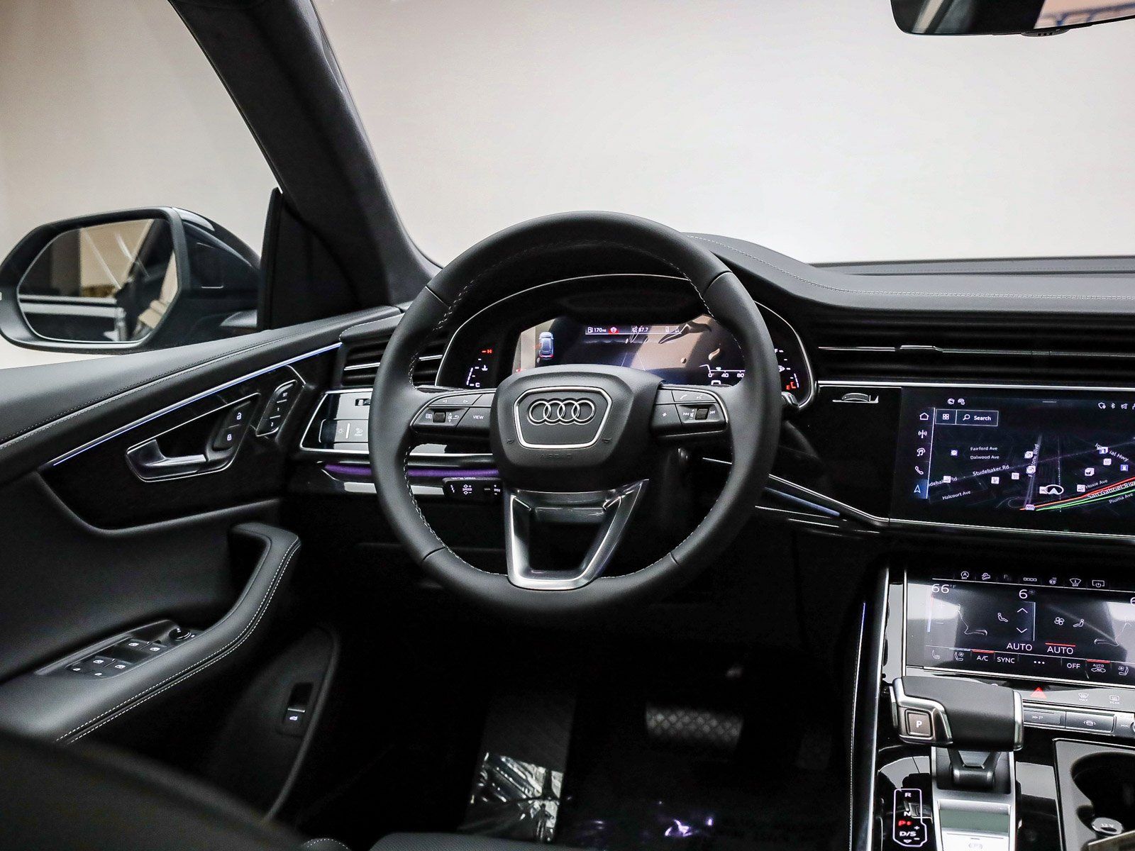 2026 Audi Q8 Prestige - Photo 16