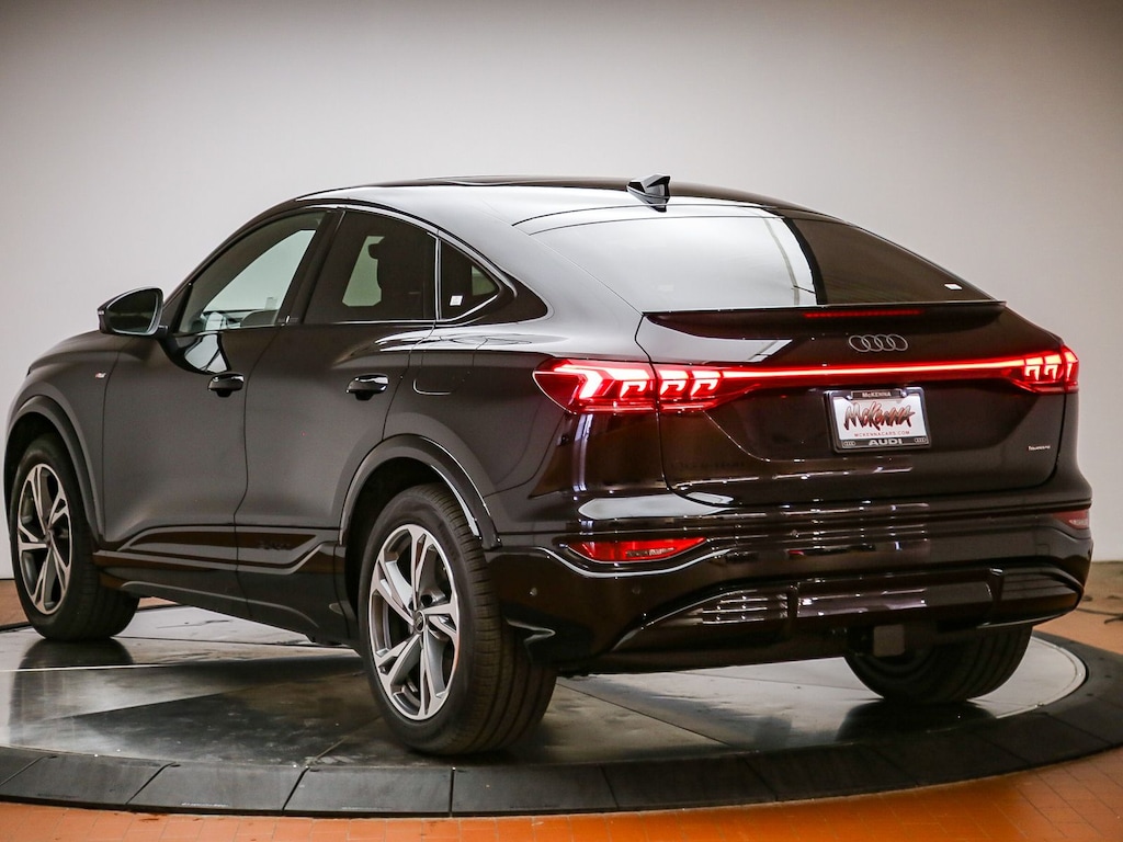 New 2027 Audi Q6 e-tron Prestige SUV