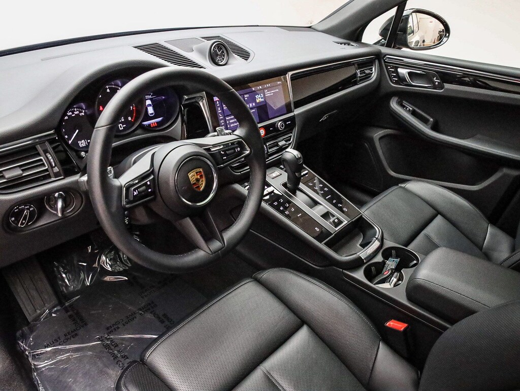 Certified 2025 Porsche Macan SUV