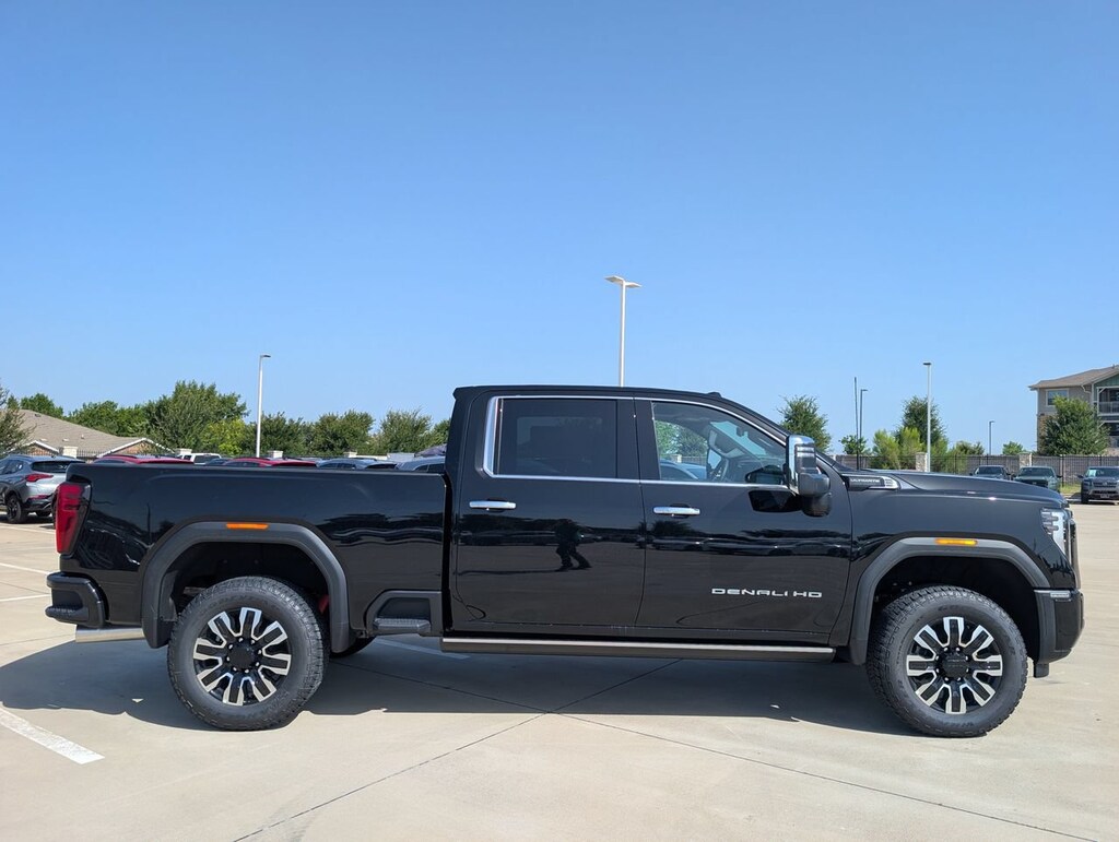 New 2026 GMC Sierra 2500 HD Denali Ultimate Truck Crew Cab