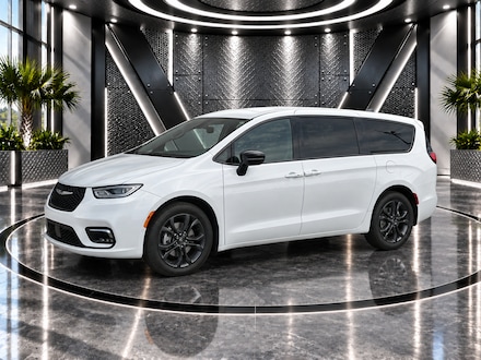 2026 Chrysler Pacifica SELECT AWD Passenger Van