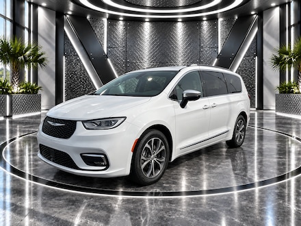 2026 Chrysler Pacifica PINNACLE Passenger Van