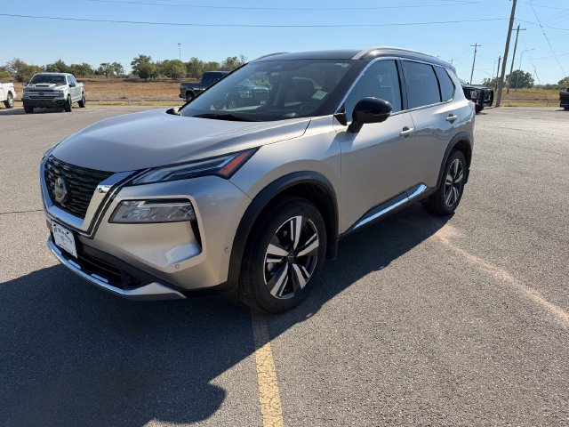  Nissan Rogue