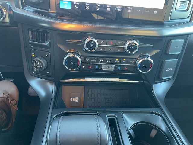 2025 Ford F-150 Lariat - Photo 15