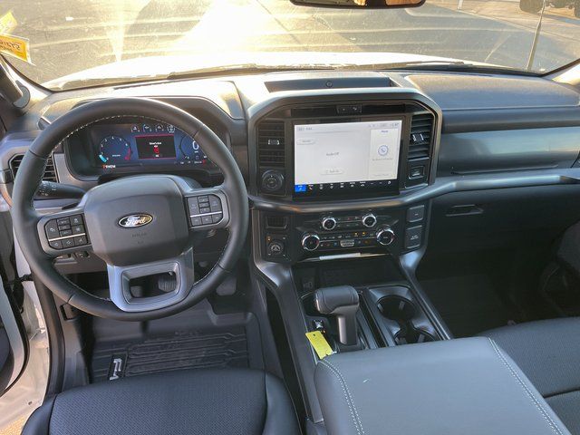 2025 Ford F-150 Lariat - Photo 20