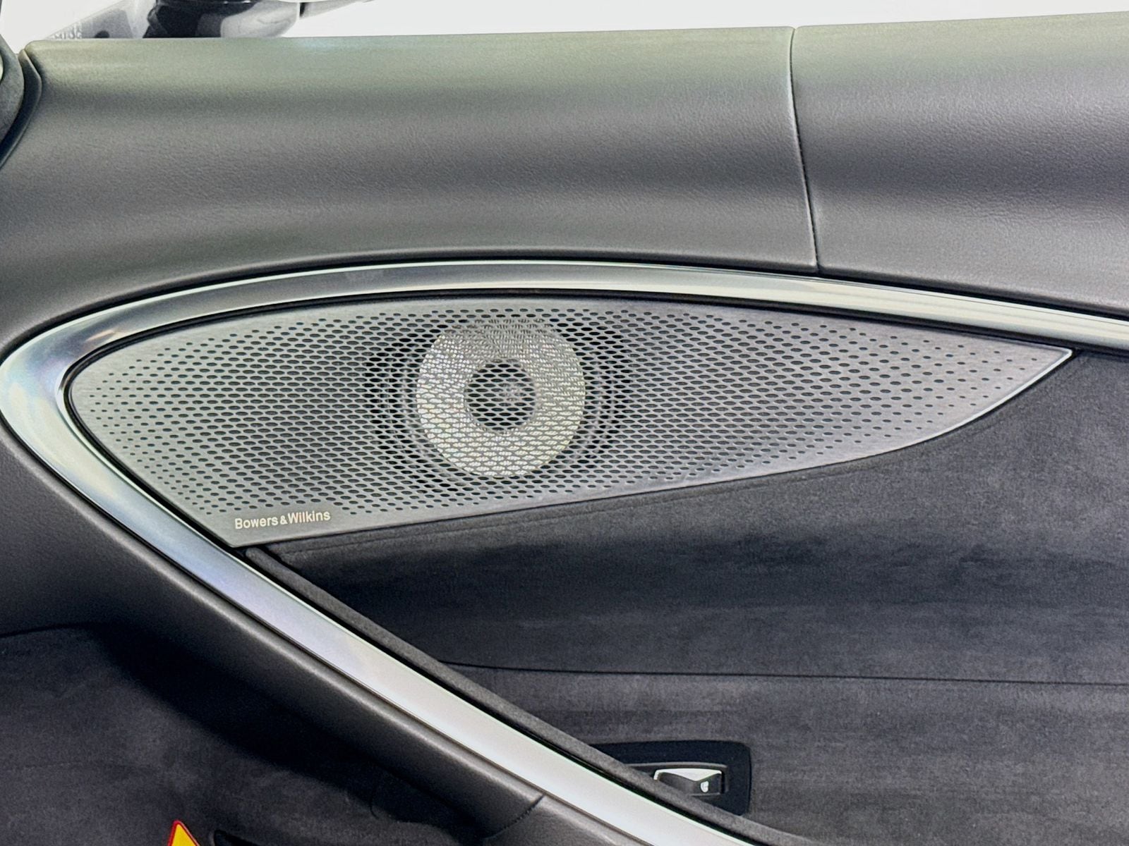 2025 McLaren Artura Base - Photo 15