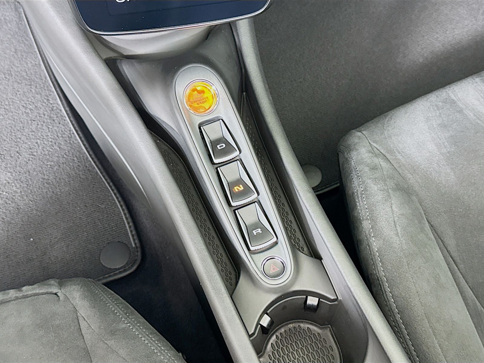 2025 McLaren Artura Base - Photo 12
