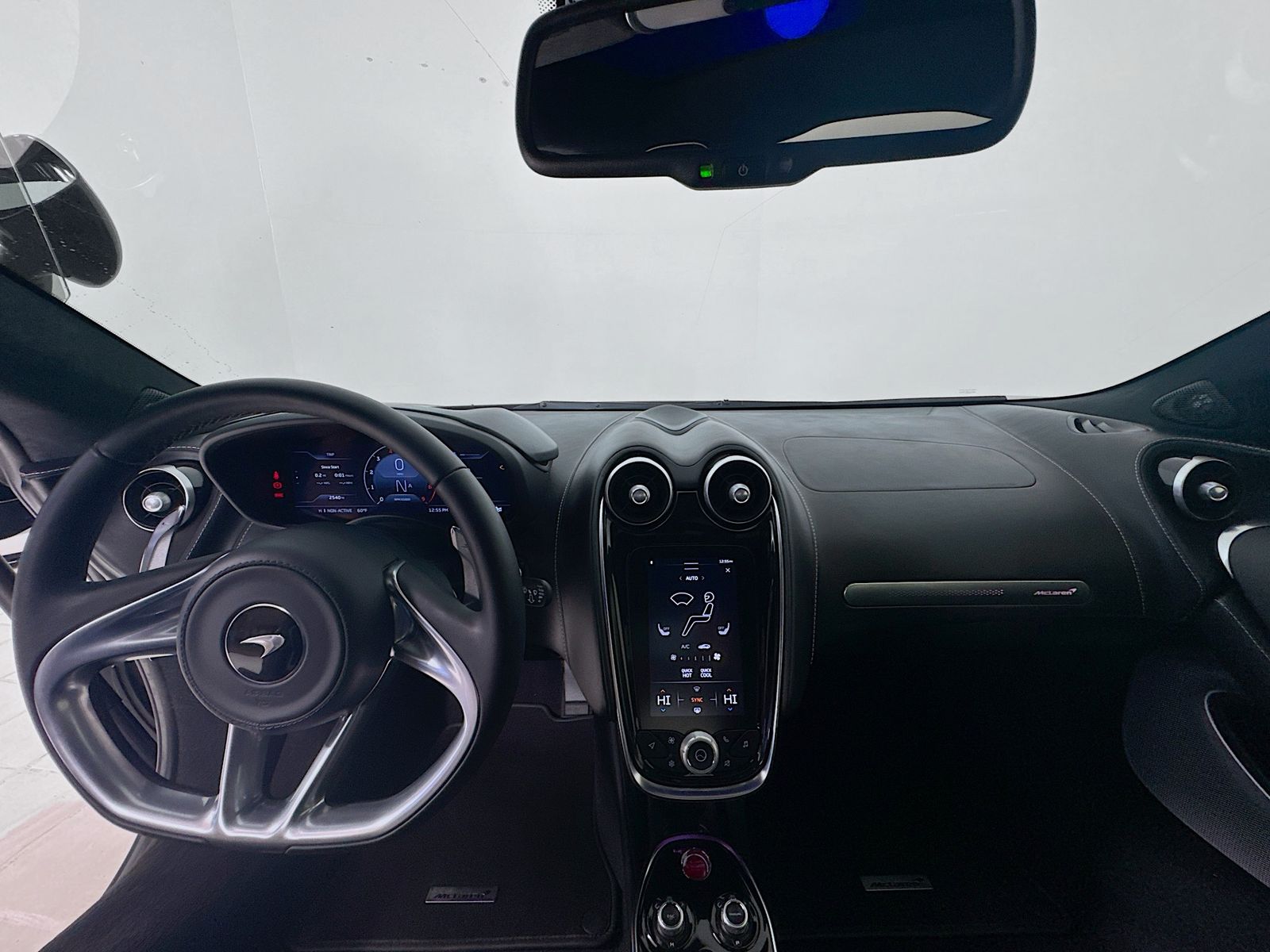 2025 McLaren GTS Base - Photo 22
