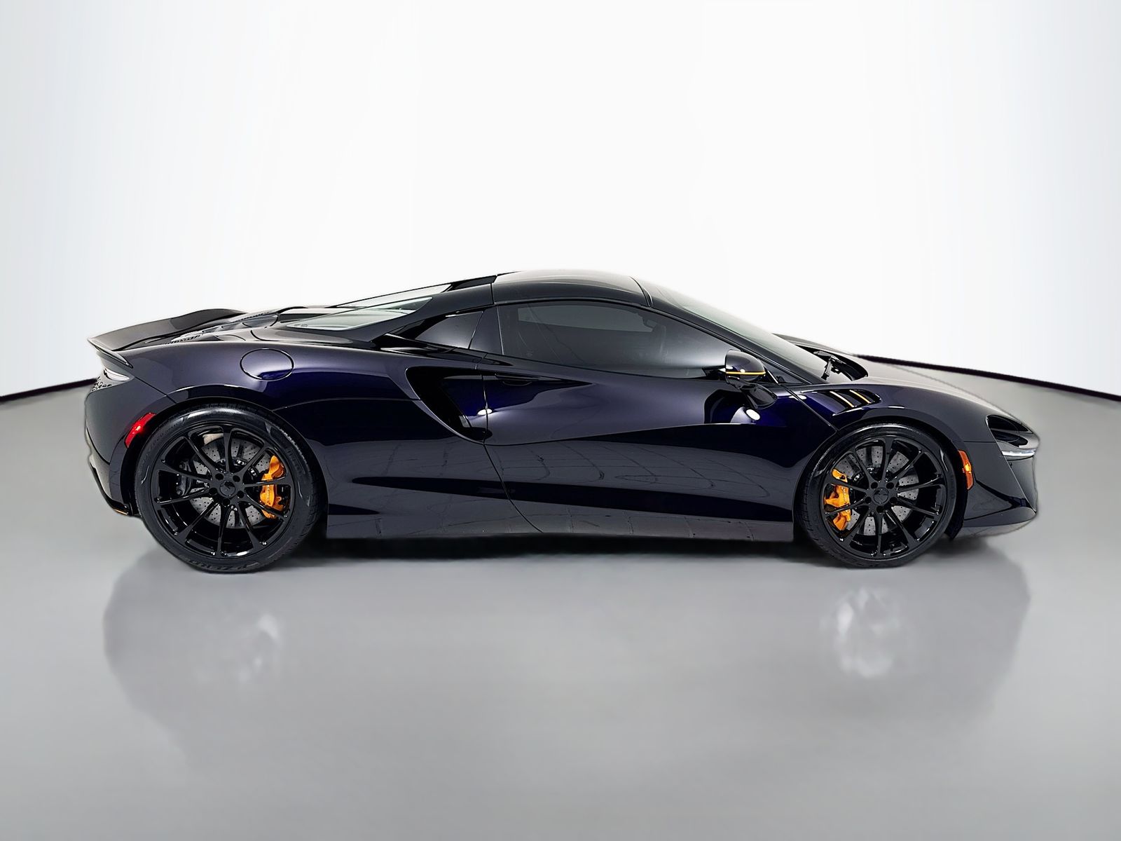 2025 McLaren Artura Base - Photo 8