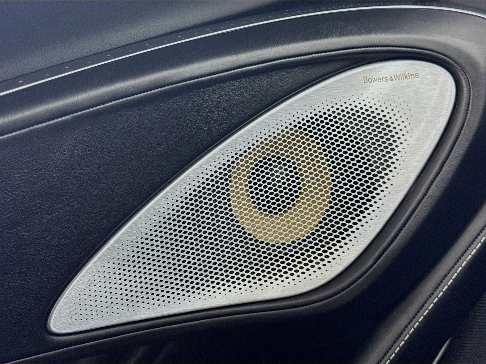 2025 McLaren GTS Base - Photo 17