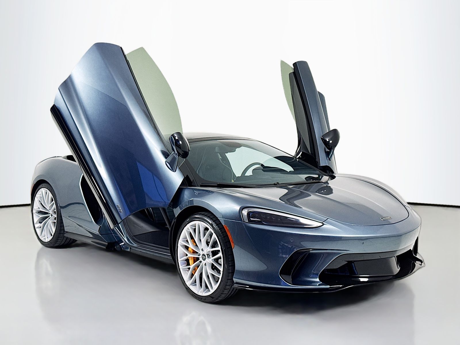 2025 McLaren GTS