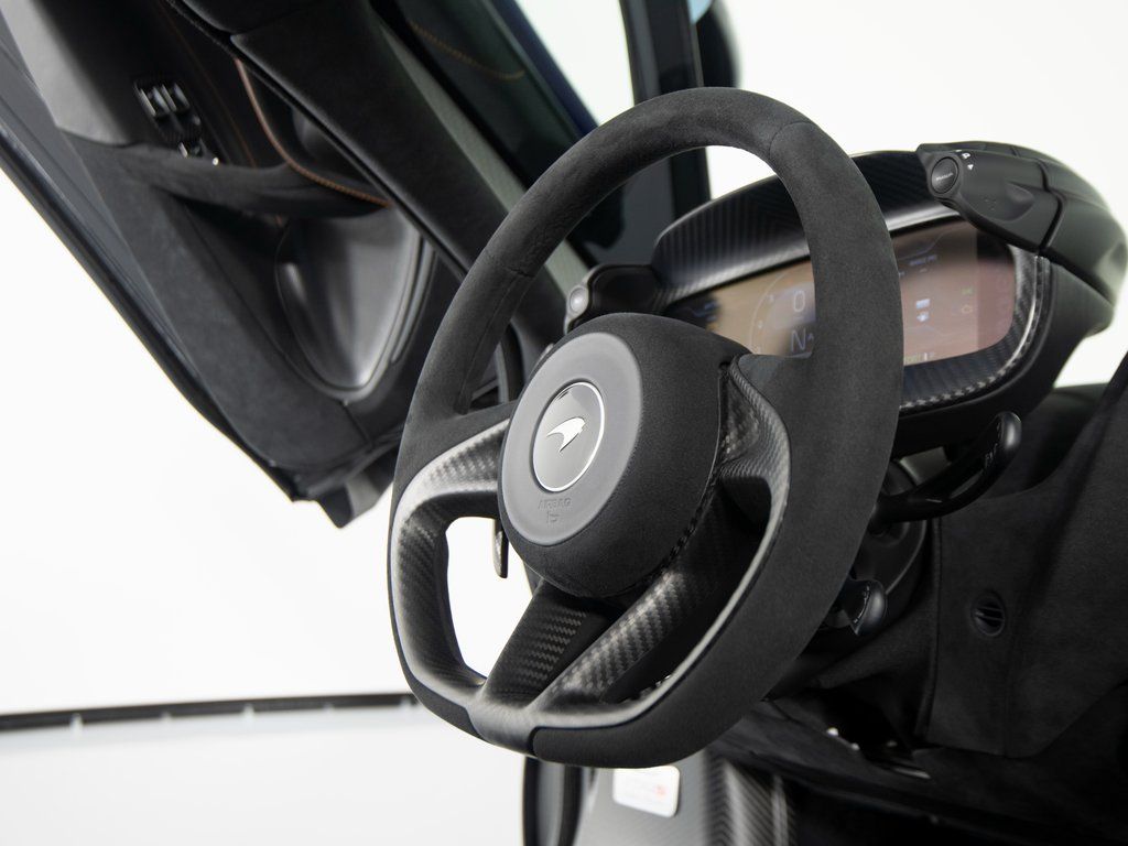 2025 McLaren 750S Base - Photo 36