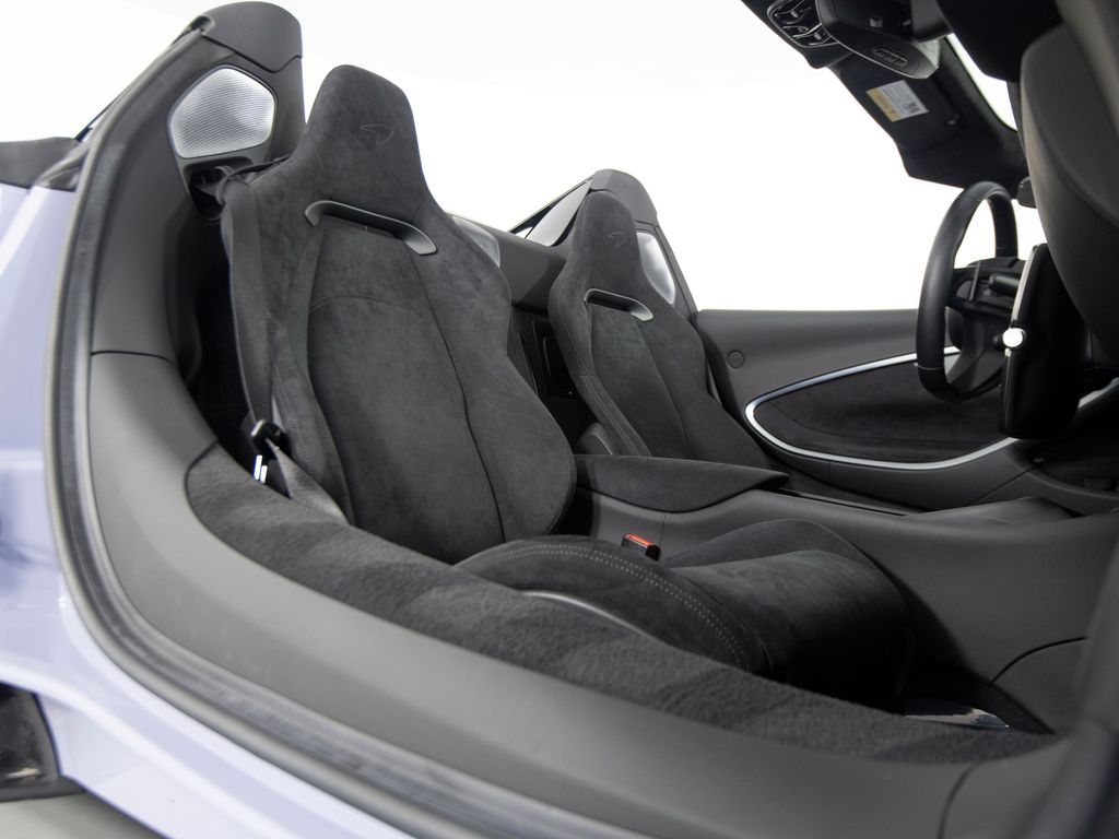 2025 McLaren Artura Base - Photo 36