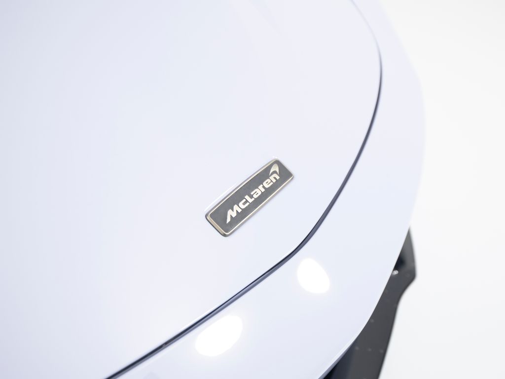 2025 McLaren Artura Base - Photo 41