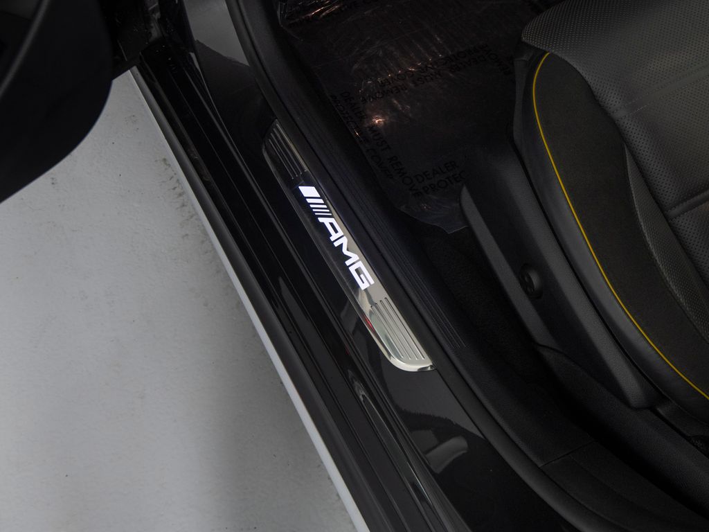 2021 Mercedes-Benz E-Class AMG E 63 - Photo 13
