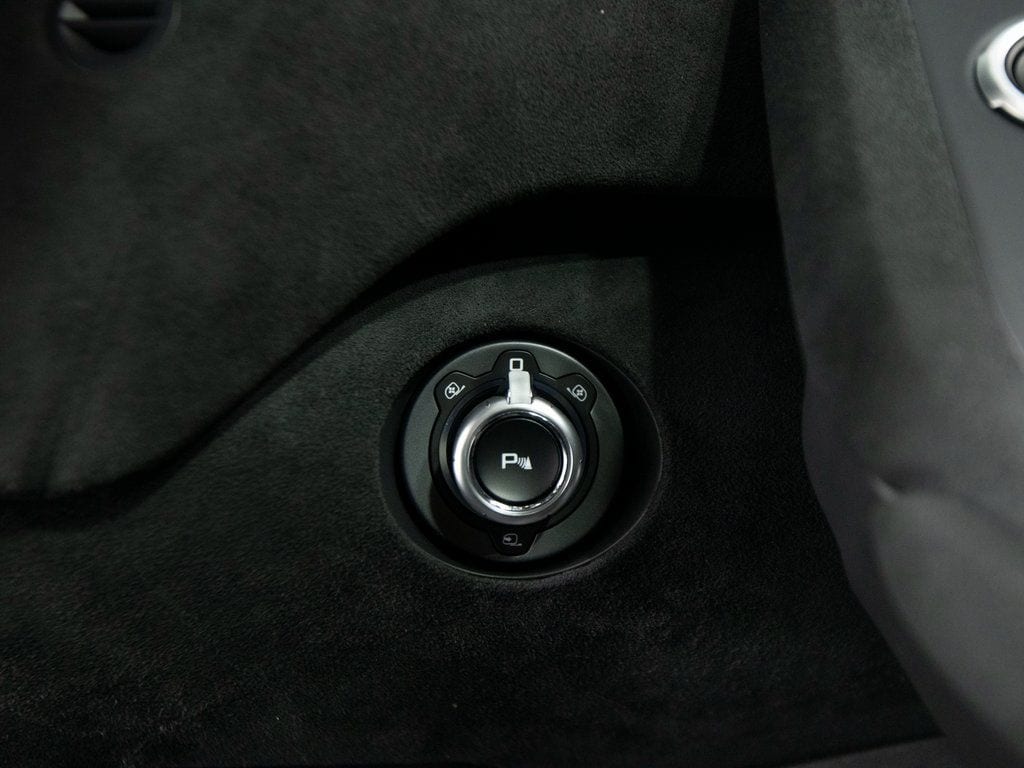 2025 McLaren 750S Base - Photo 23