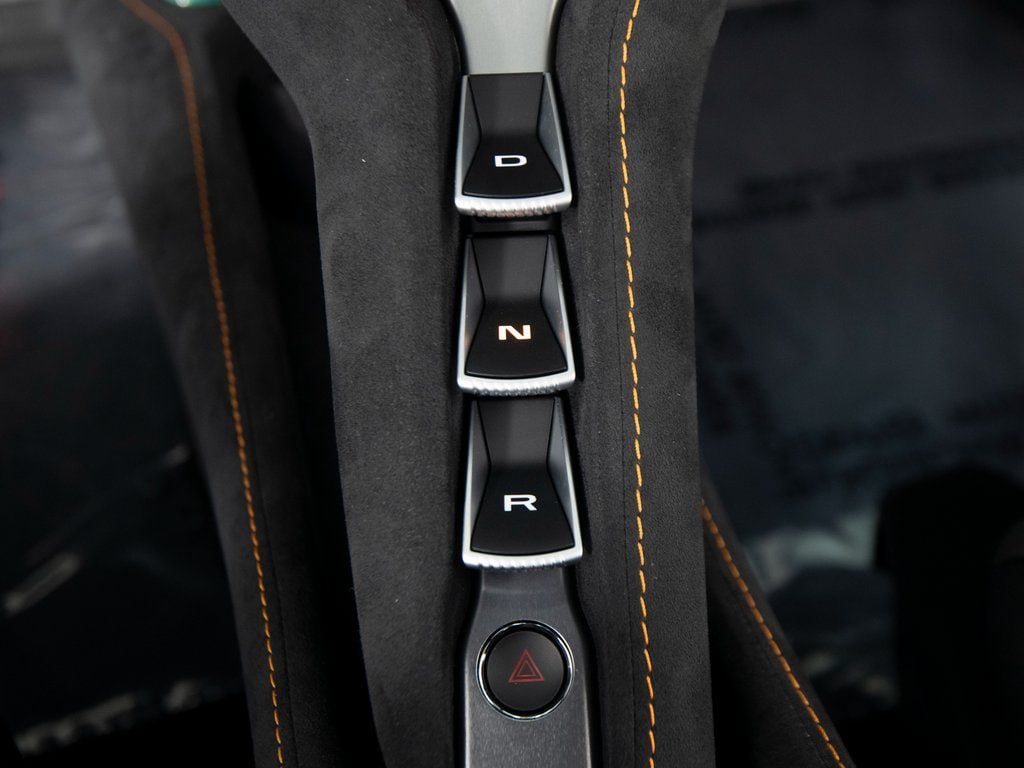 2025 McLaren 750S Base - Photo 21