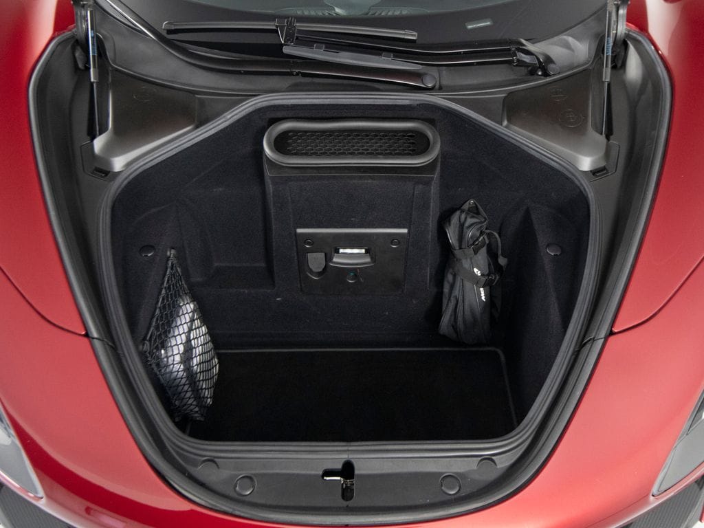 2022 McLaren 720S Performance - Photo 48