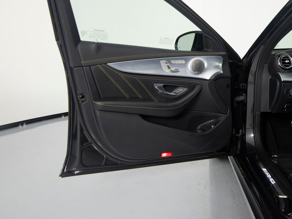 2021 Mercedes-Benz E-Class AMG E 63 - Photo 10