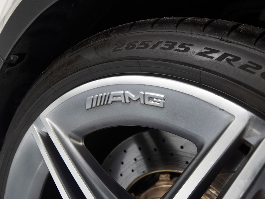 2021 Mercedes-Benz E-Class AMG E 63 - Photo 50