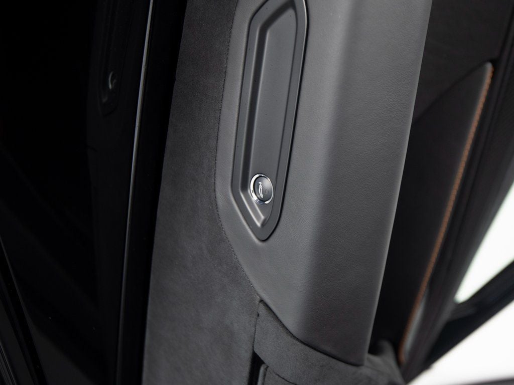 2025 McLaren 750S Base - Photo 11