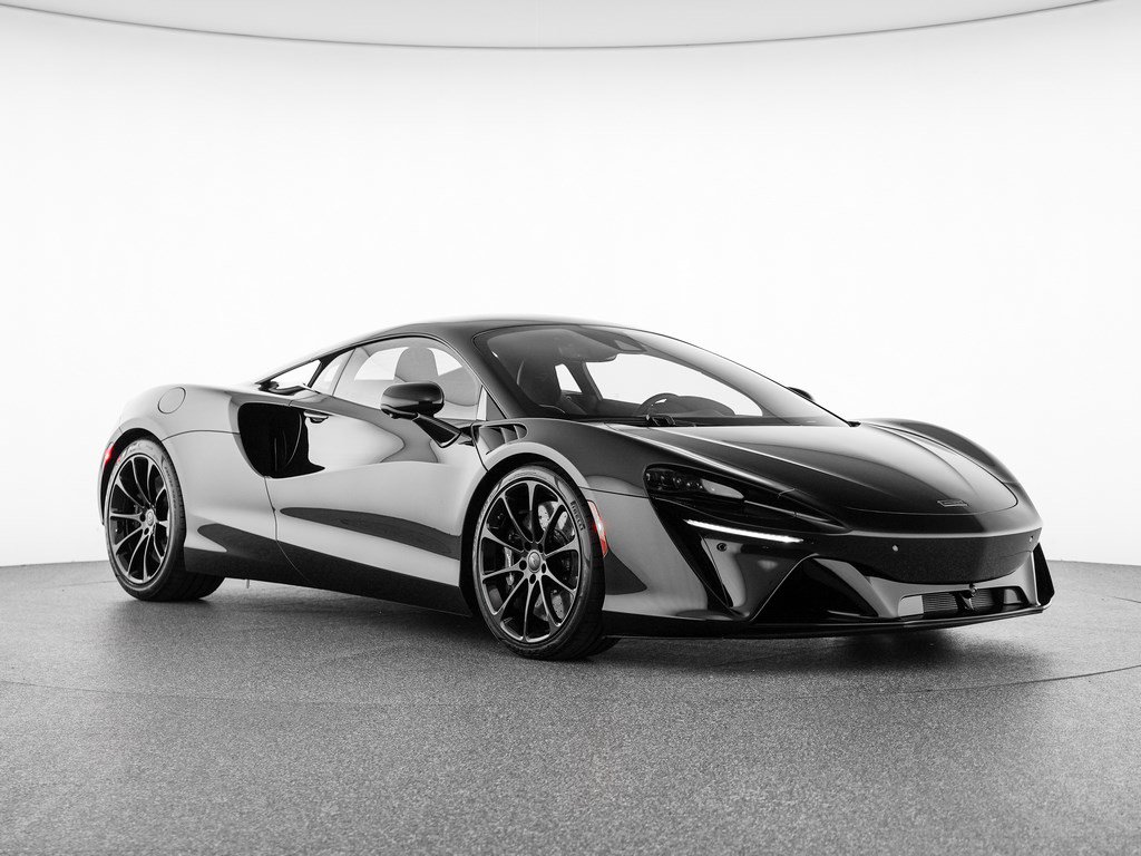 2026 McLaren Artura Performance