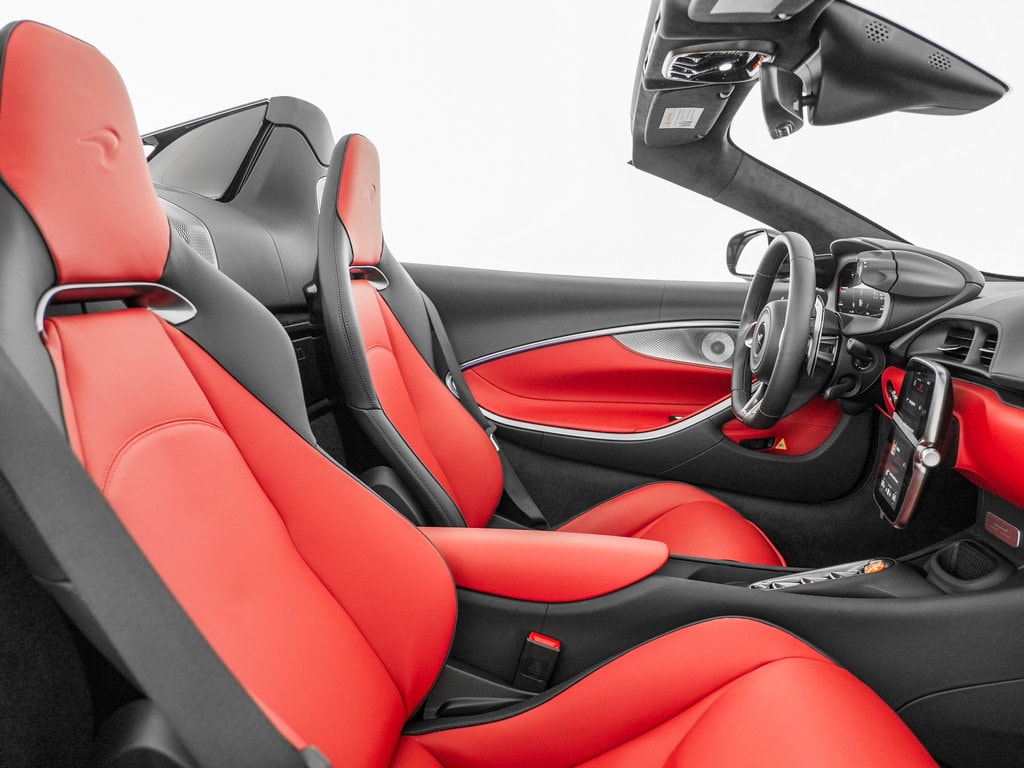 2026 McLaren Artura Base - Photo 18