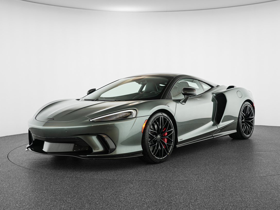 2026 McLaren GTS Base