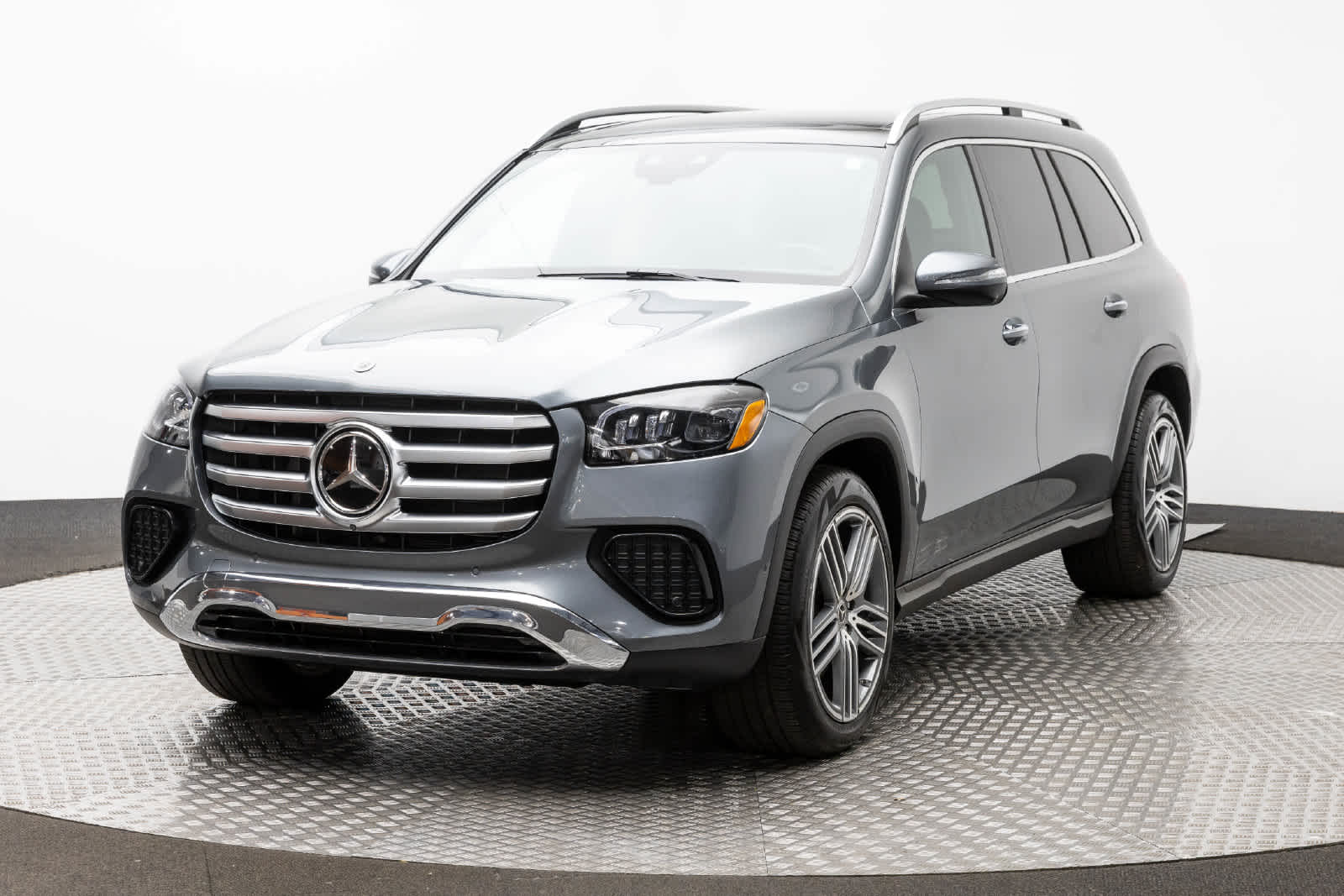 2025 Mercedes-Benz GLS