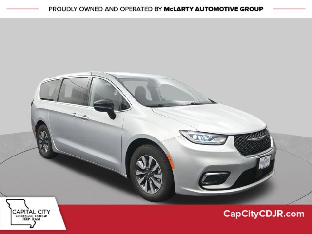  Chrysler Pacifica Hybrid