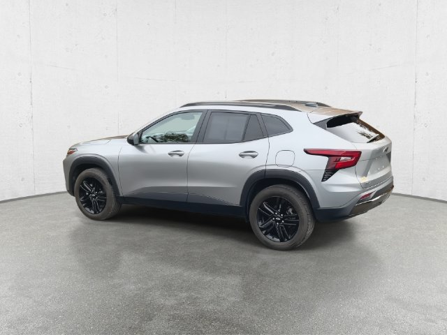 2024 Chevrolet Trax Activ - Photo 6