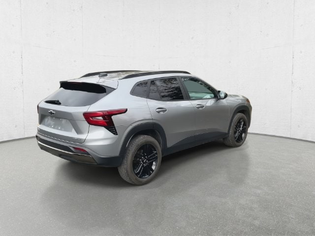 2024 Chevrolet Trax Activ - Photo 8