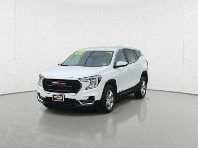 Used 2024 GMC Terrain SLE SUV