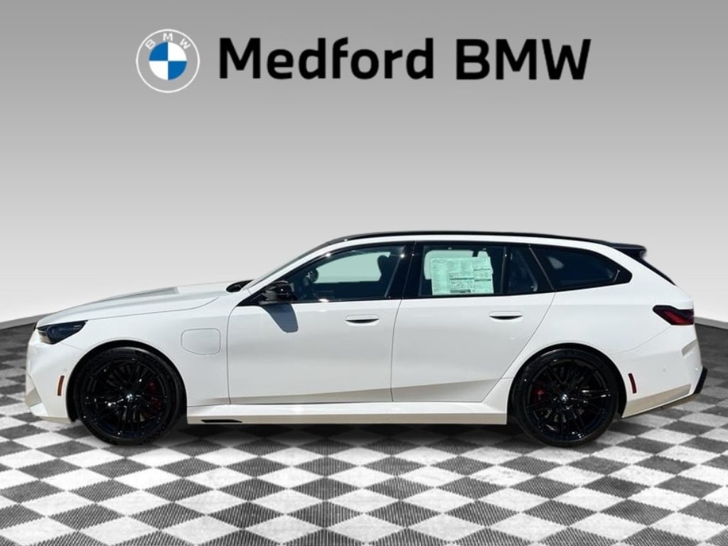 2027 BMW M5 Touring