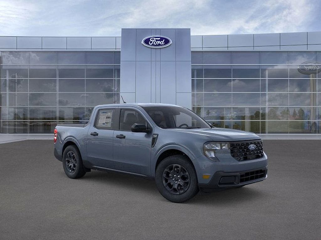 2025 Ford Maverick XLT - Photo 7