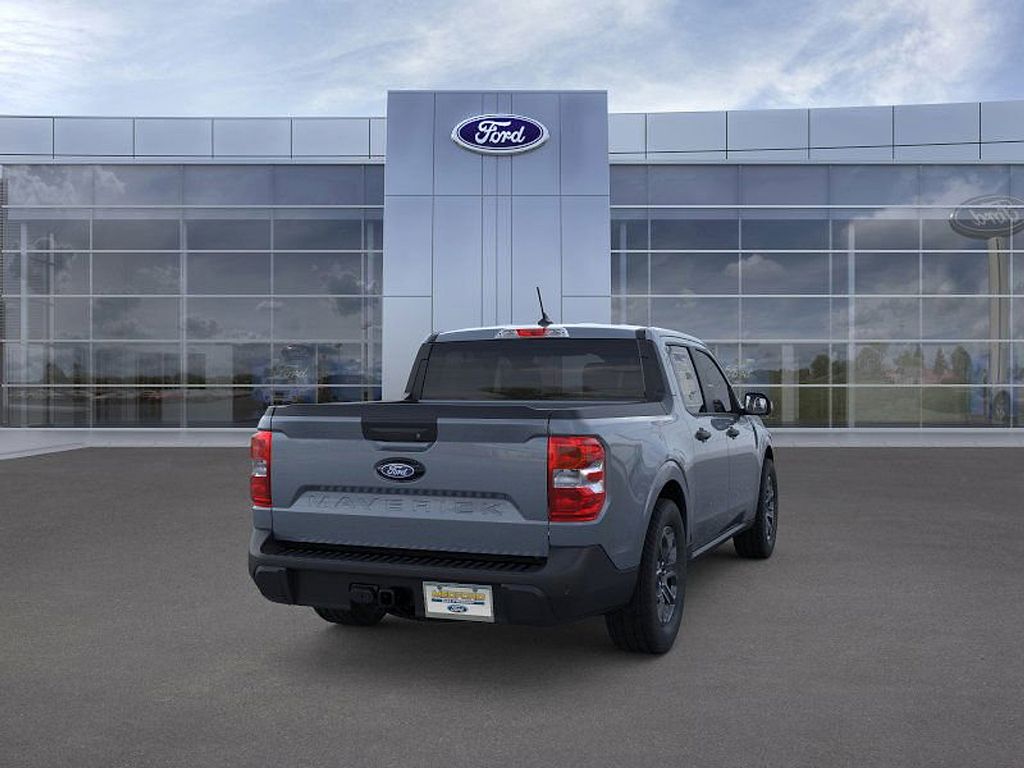 2025 Ford Maverick XLT - Photo 8