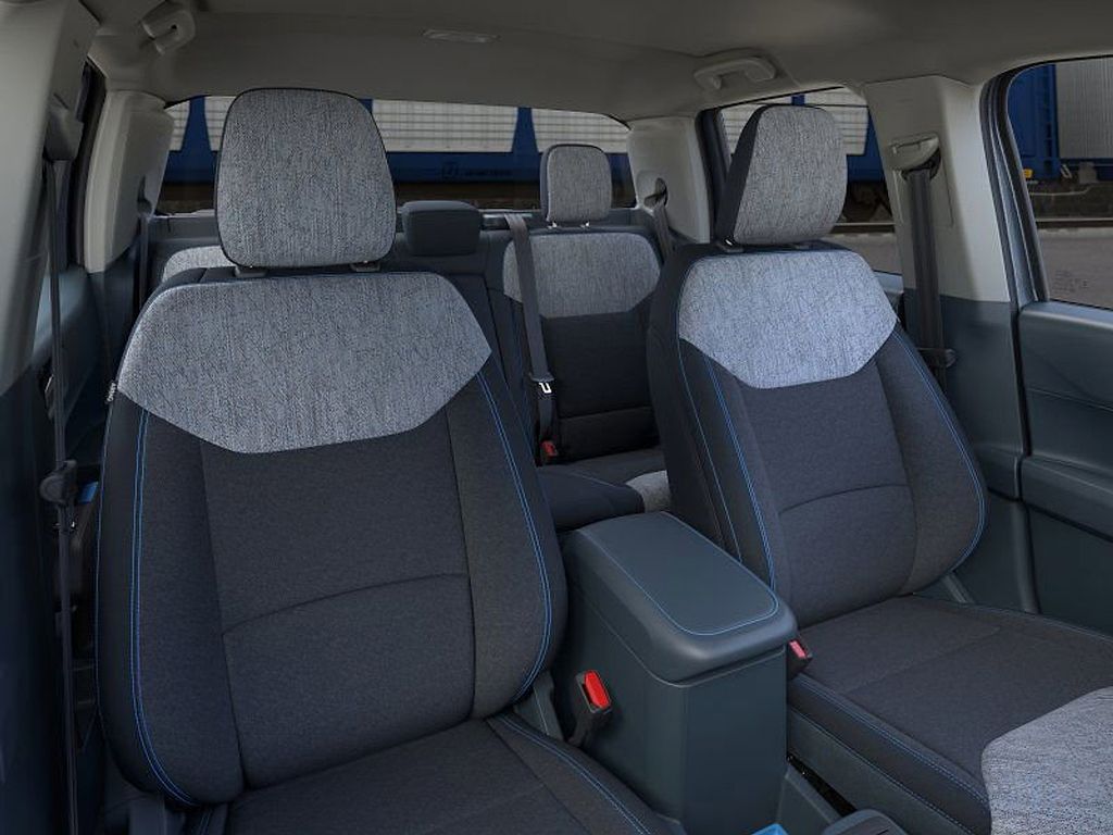 2025 Ford Maverick XLT - Photo 10