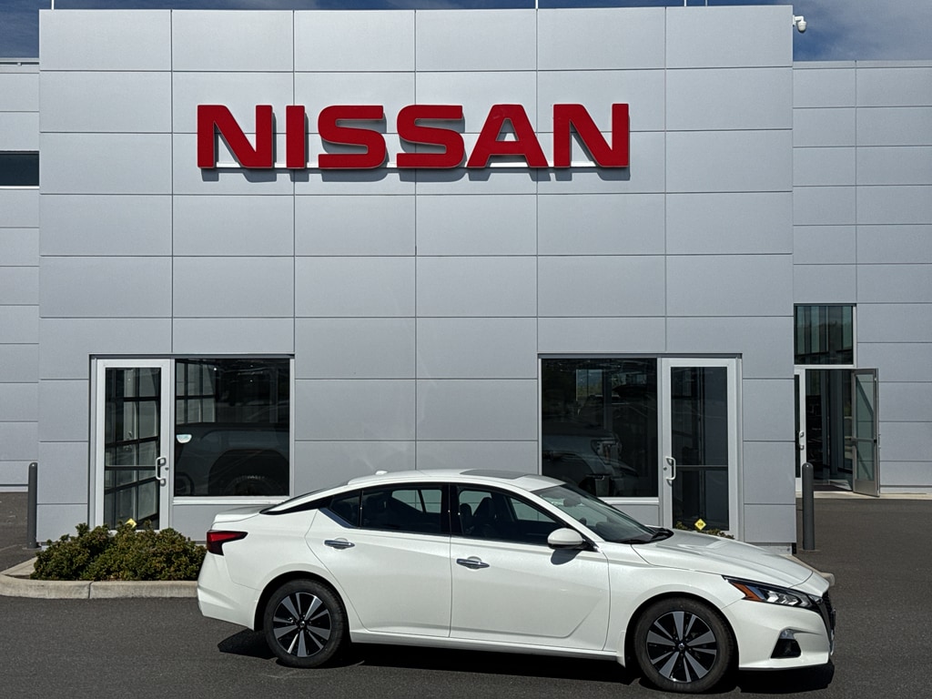 2021 Nissan Altima Sedan 