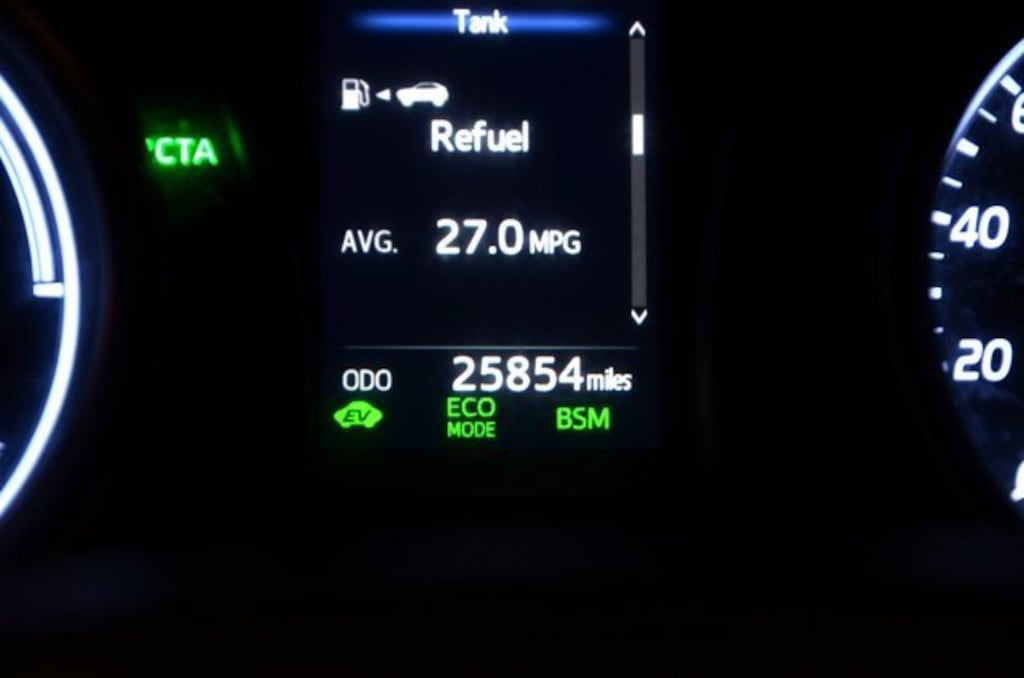 Used 2018 Toyota Camry Hybrid SE Hybrid SE CVT