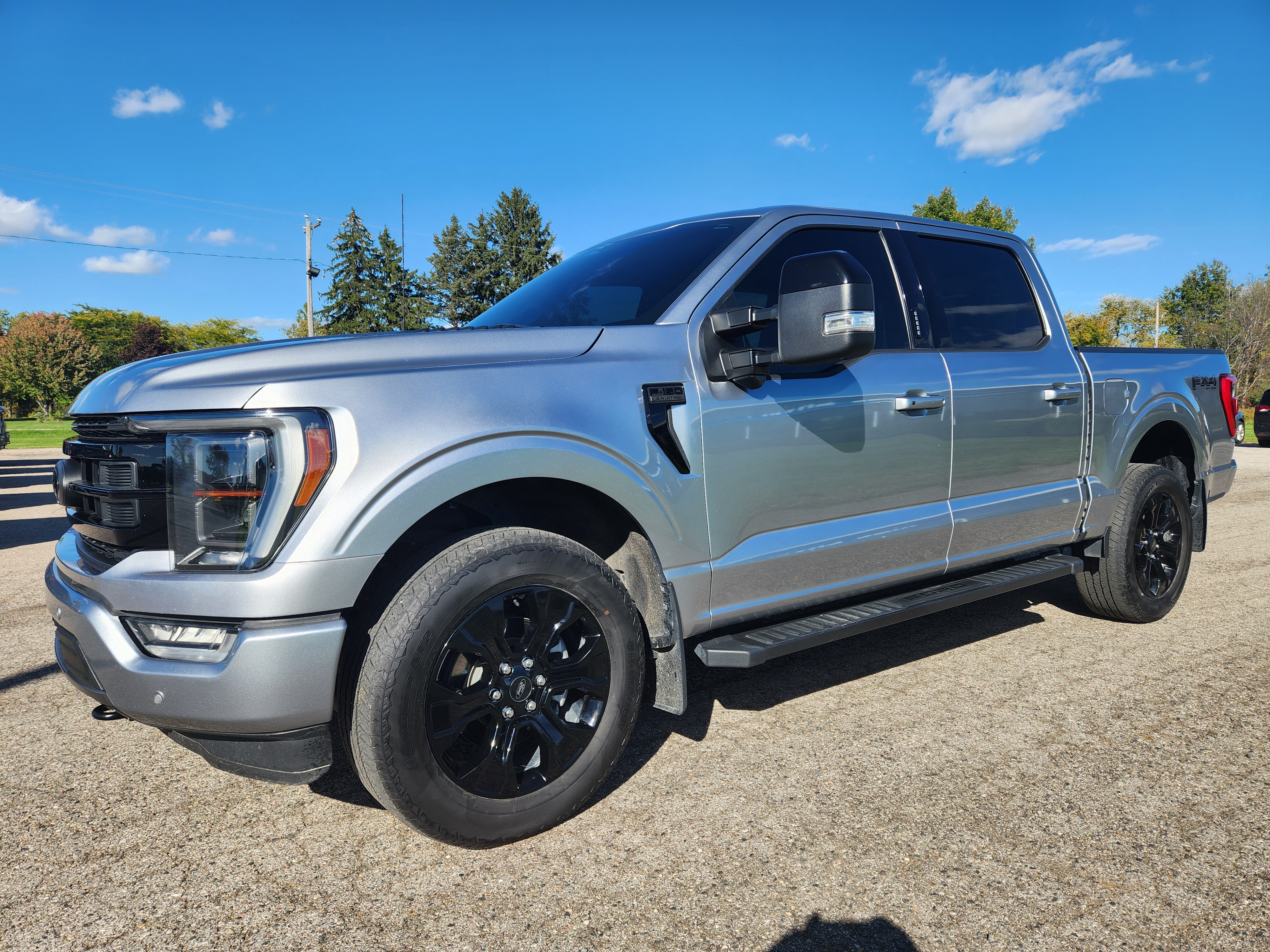 Used 2023 Ford F-150 Lariat Truck SuperCrew Cab