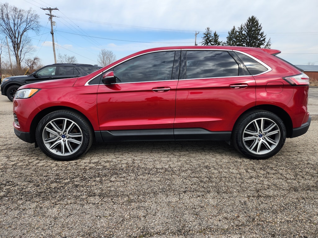 Used 2022 Ford Edge Titanium SUV