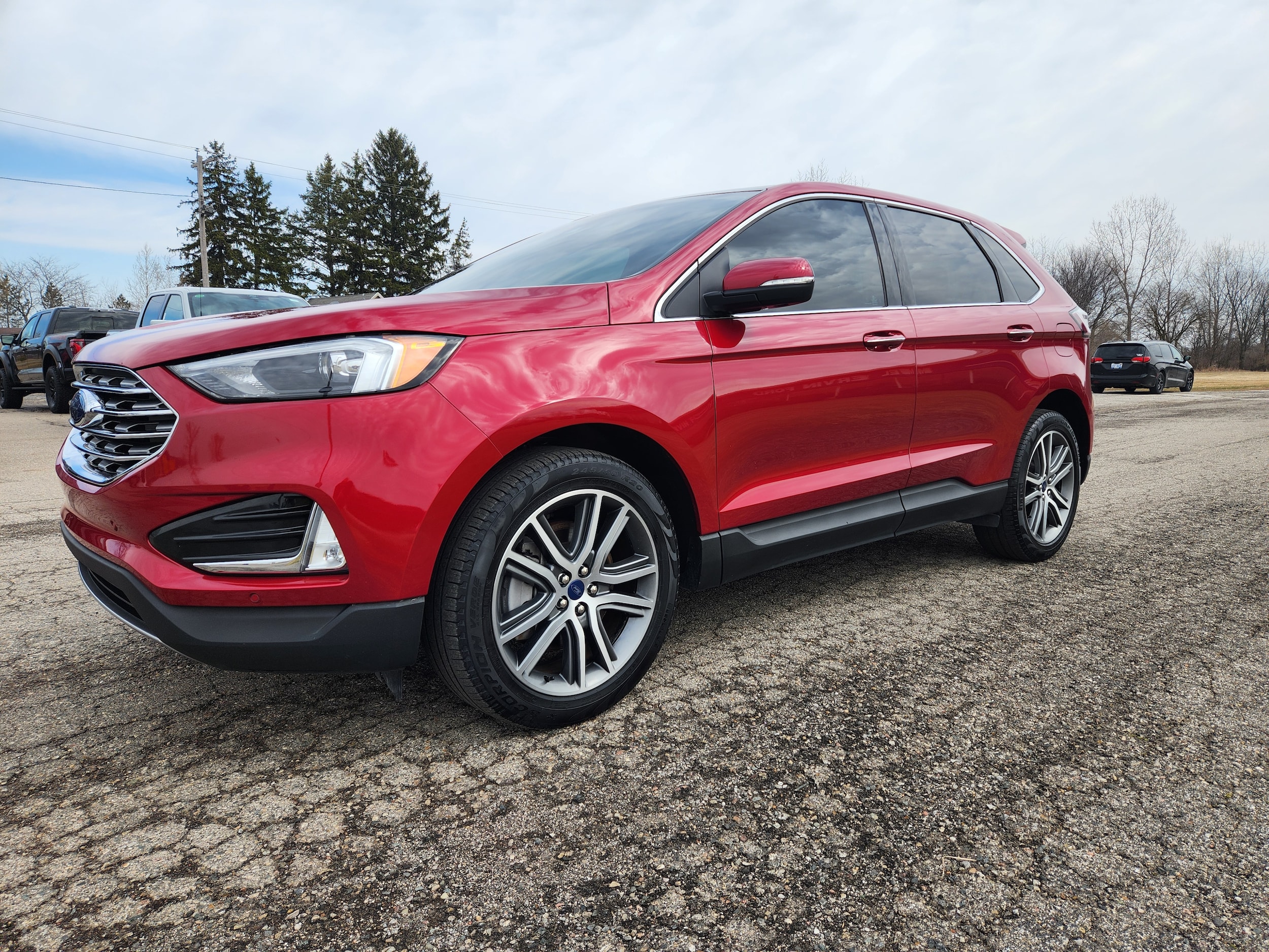 2022 Ford Edge Titanium SUV