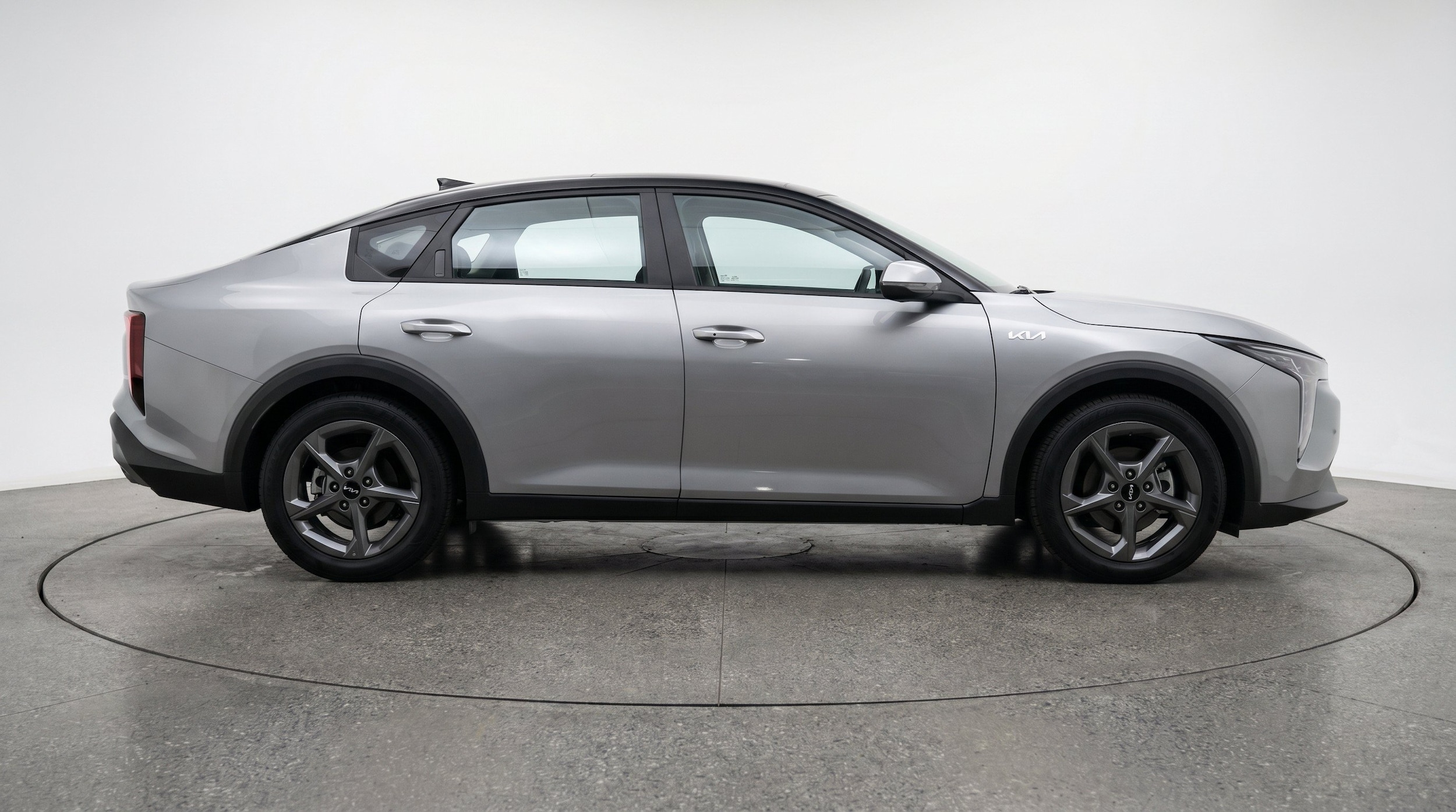 Thumbnail: 2025 Kia K4 - 10