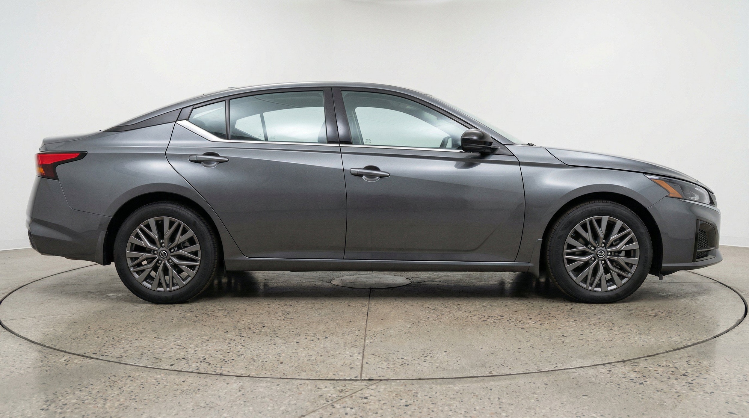 Thumbnail: 2025 Nissan Altima - 11