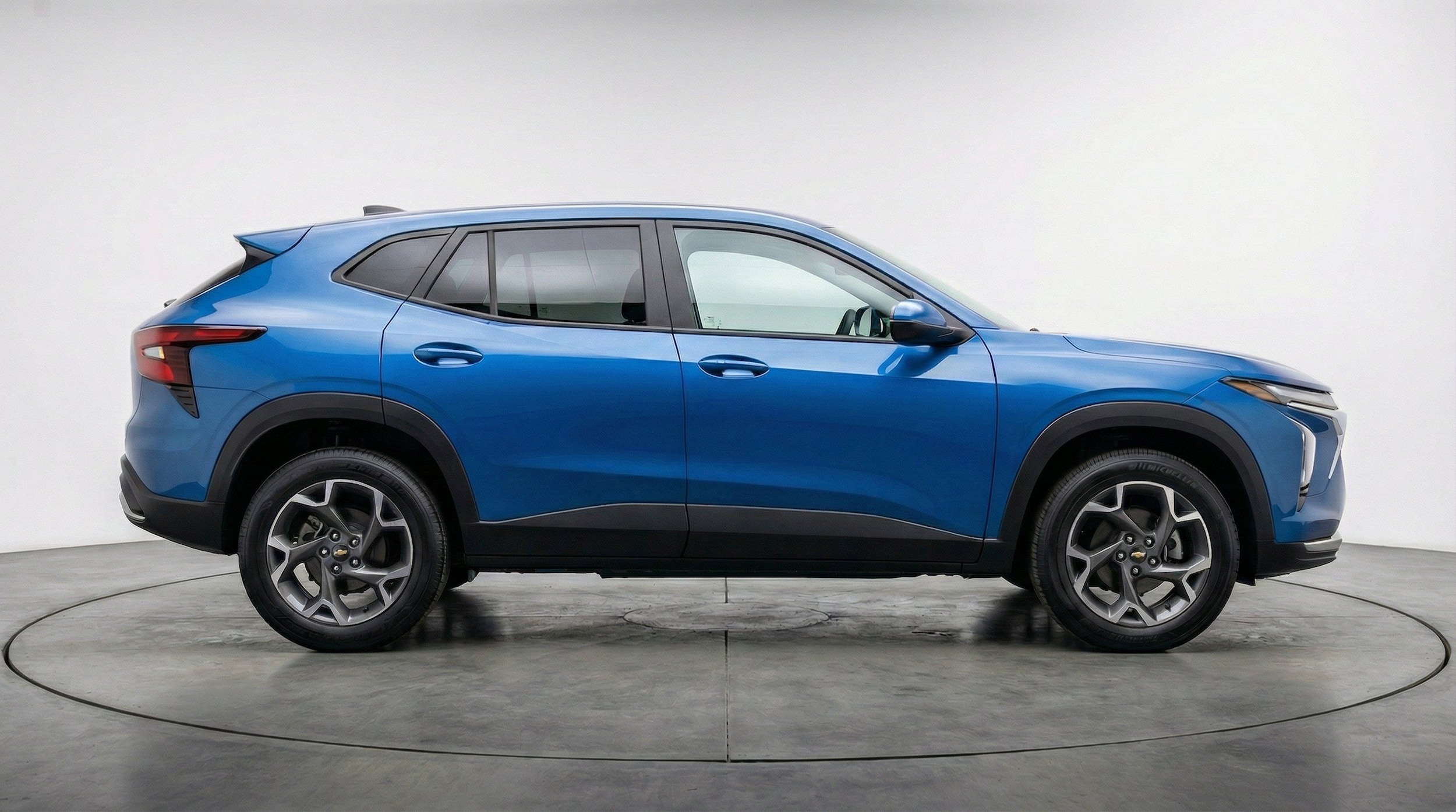 Thumbnail: 2025 Chevrolet Trax - 10