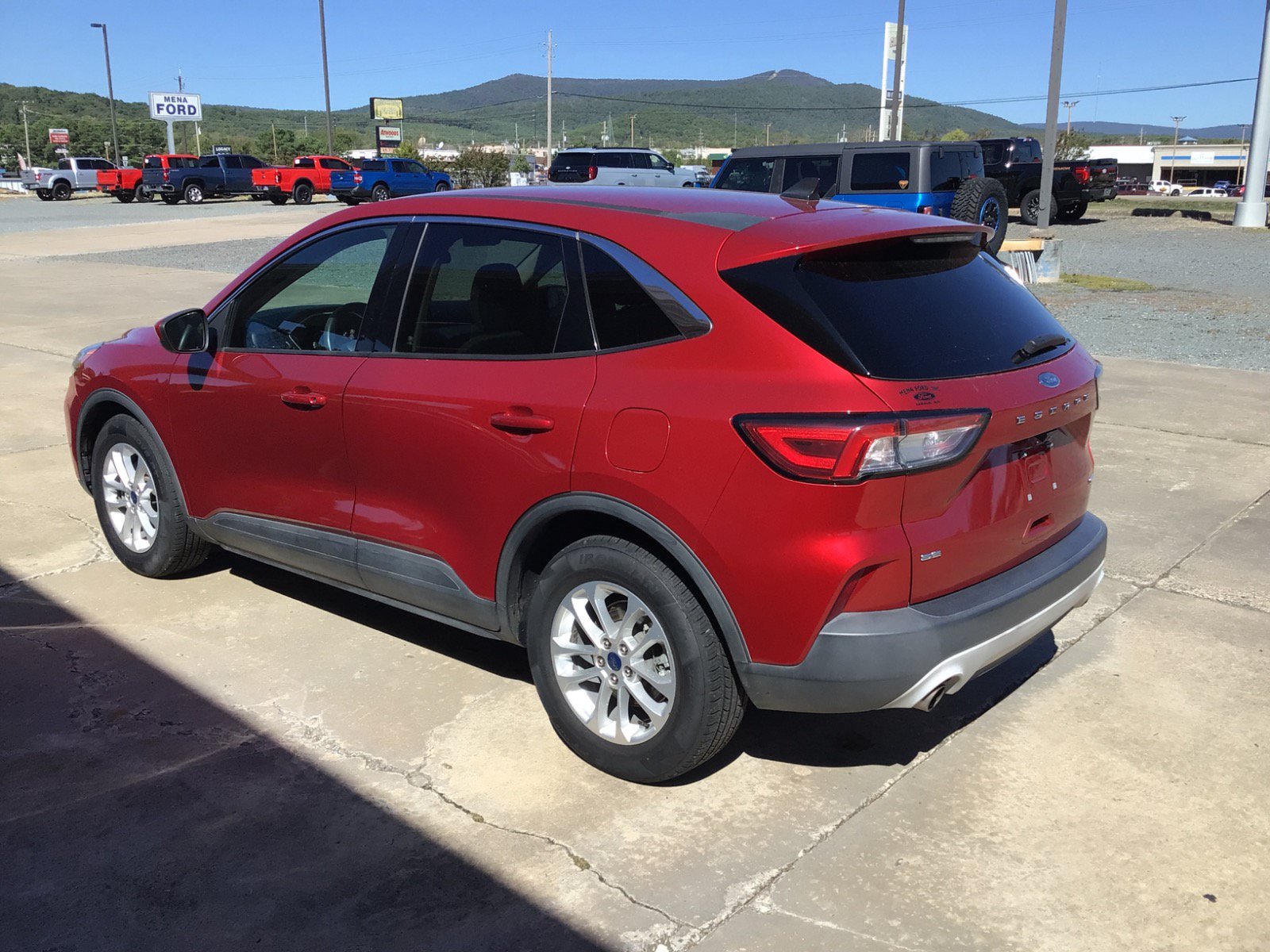 Used 2020 Ford Escape SE SUV