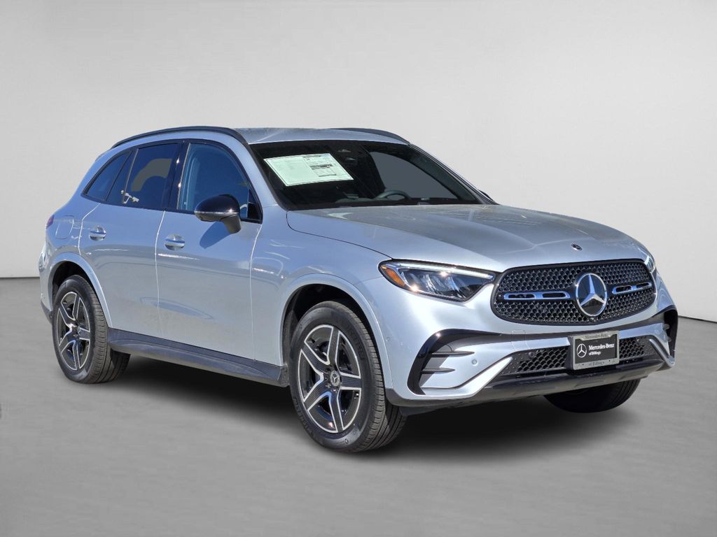 2026 Mercedes-Benz GLC